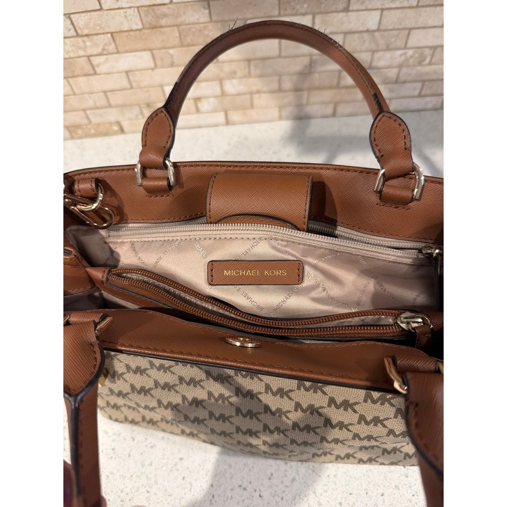 Michael Kors Hailee Large Satchel Natural Luggage Logo Tote Bag - Picture 4 of 5